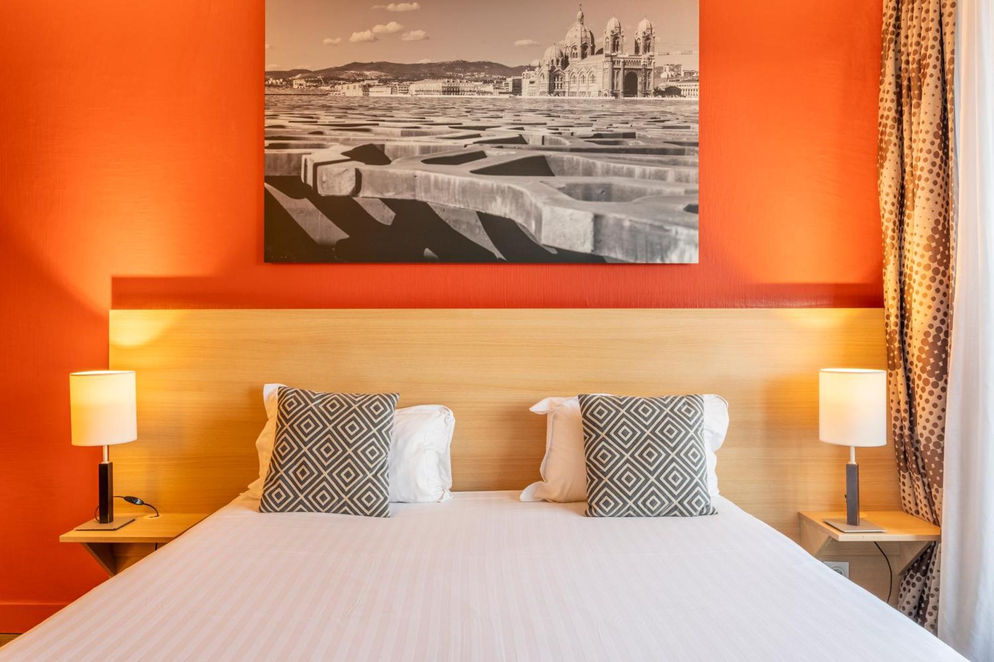 Comfort Aparthotel Marseille Prado Bagian luar foto