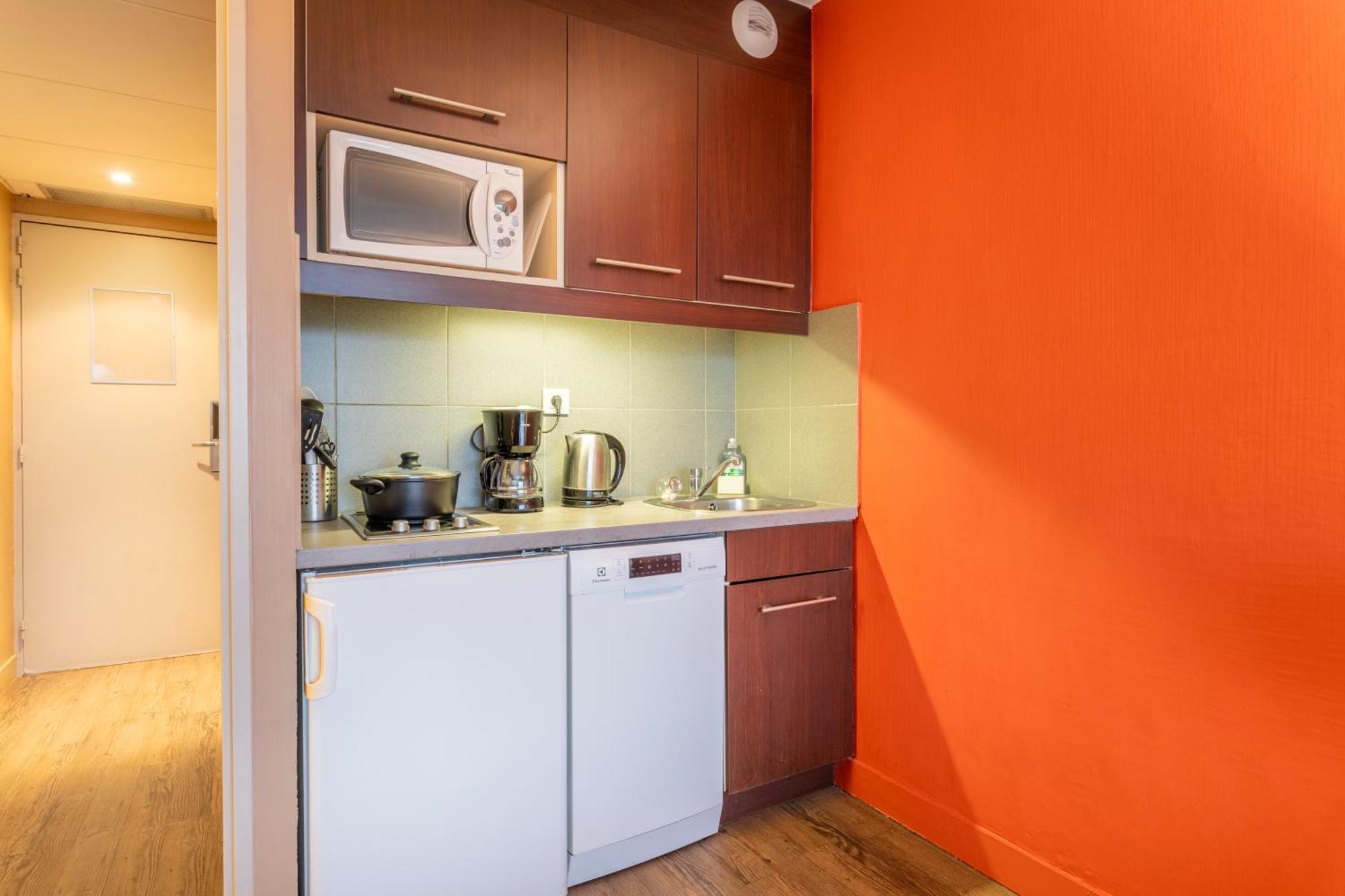 Comfort Aparthotel Marseille Prado Bagian luar foto