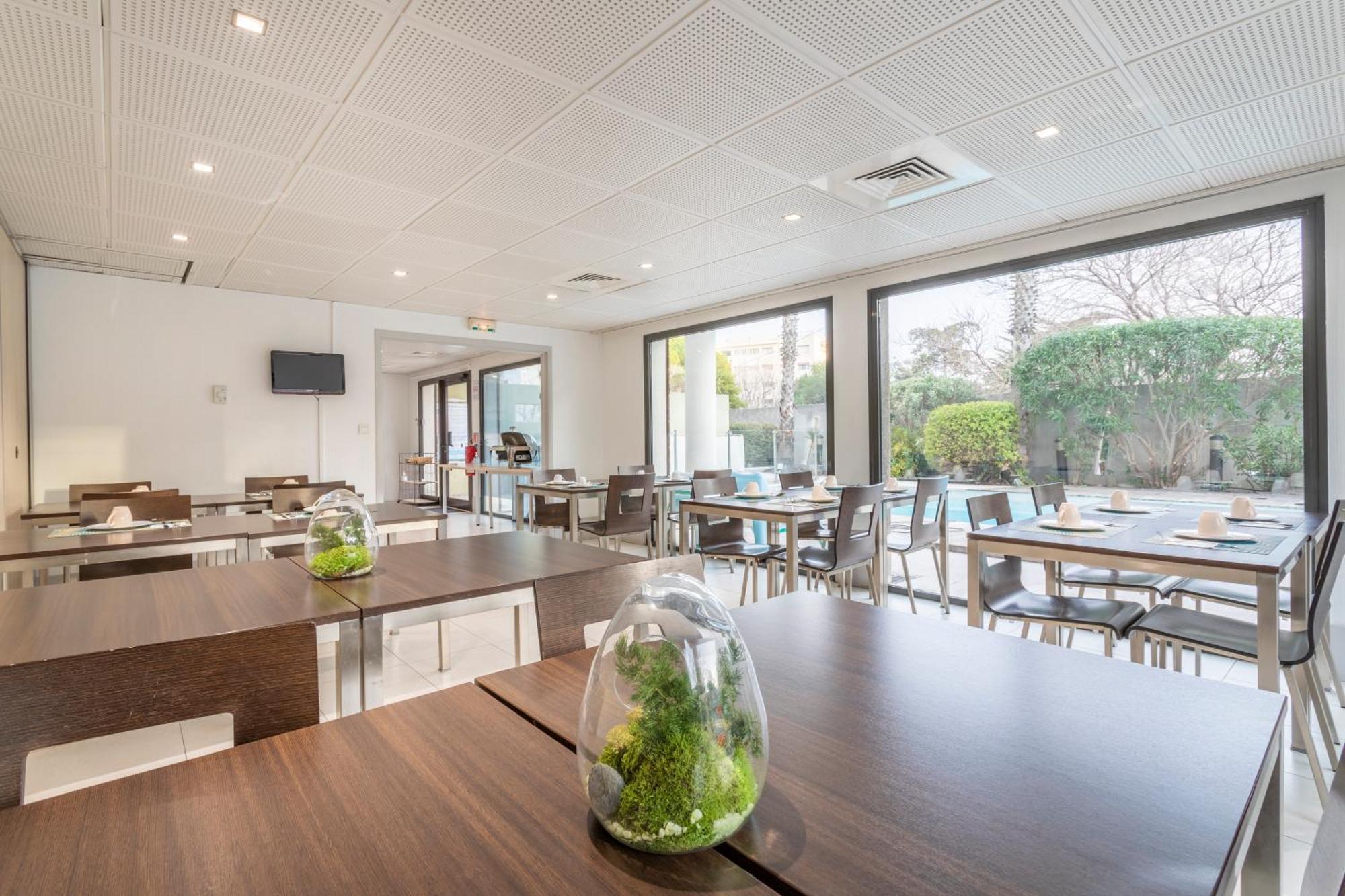 Comfort Aparthotel Marseille Prado Bagian luar foto