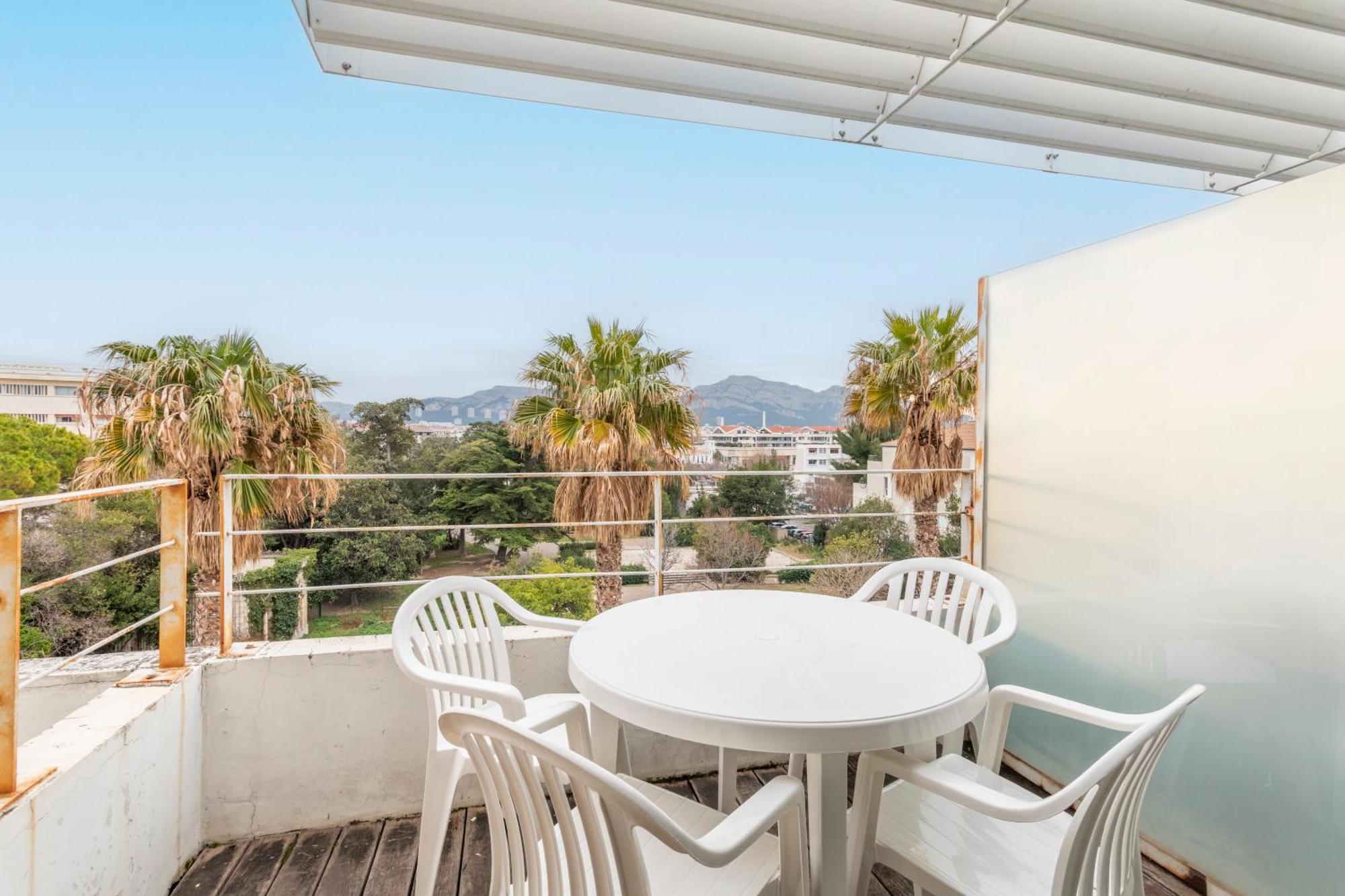 Comfort Aparthotel Marseille Prado Bagian luar foto