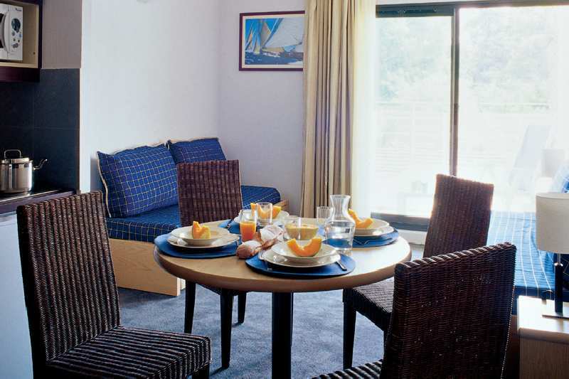 Comfort Aparthotel Marseille Prado Bagian luar foto
